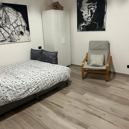 Lägenhet Casa Burde